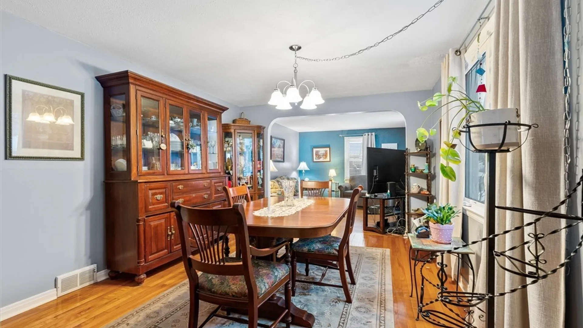 Property at 104 Orchard Drive, Salina, NY 13212 16