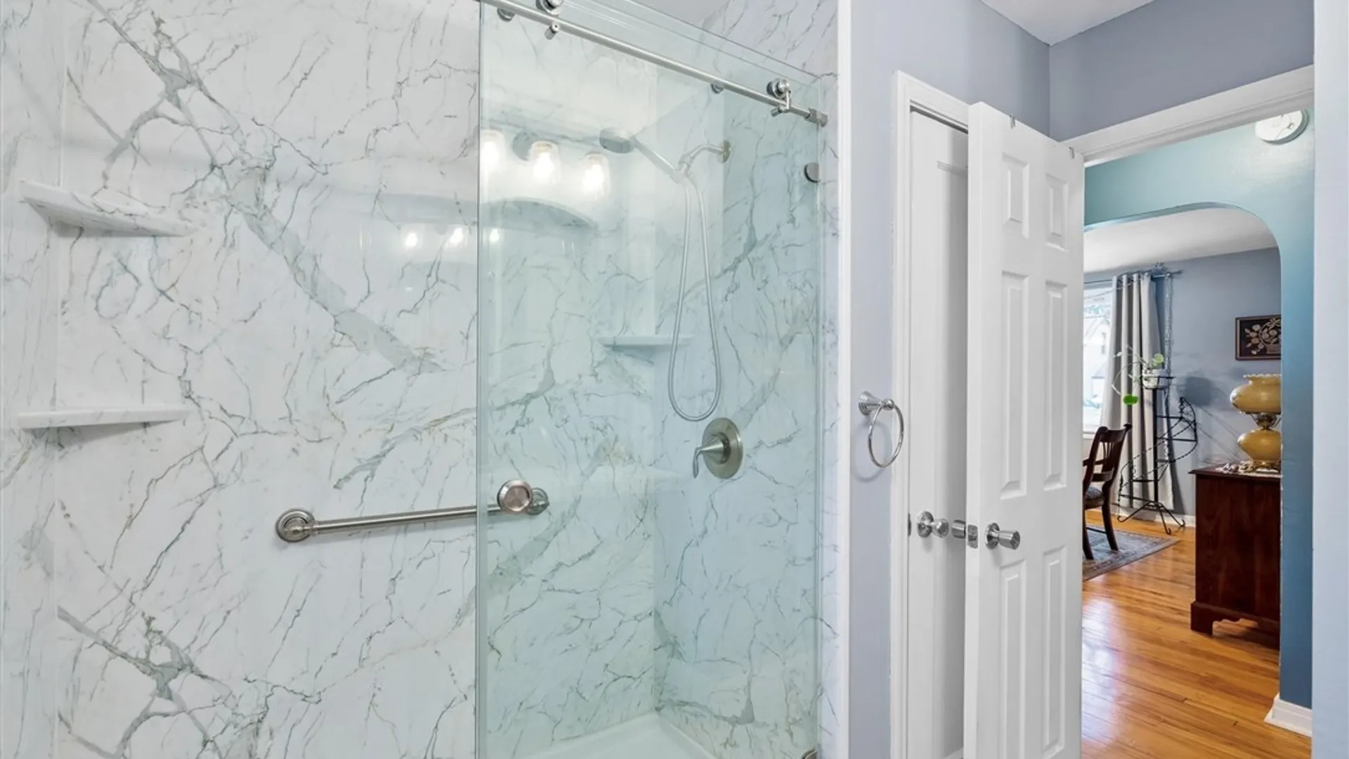 Property at 104 Orchard Drive, Salina, NY 13212 24