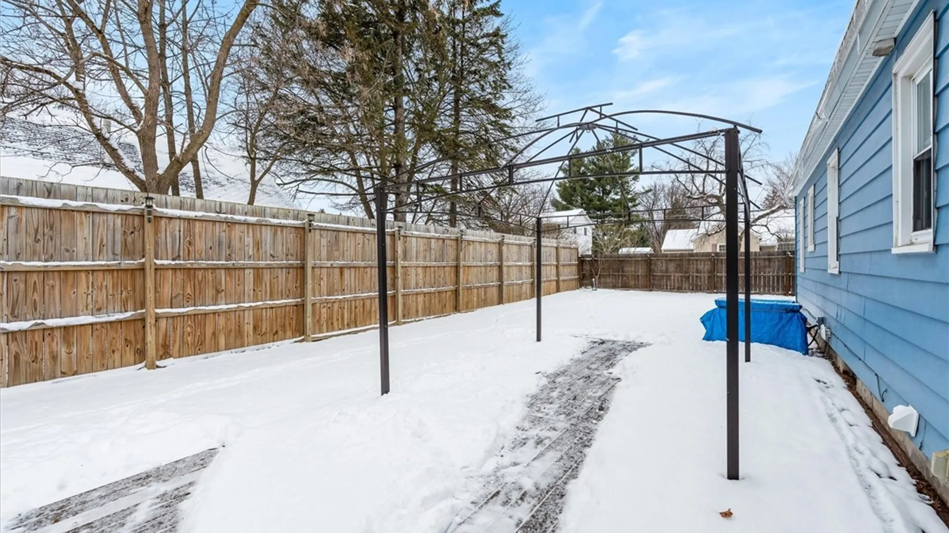 Property at 104 Orchard Drive, Salina, NY 13212 32