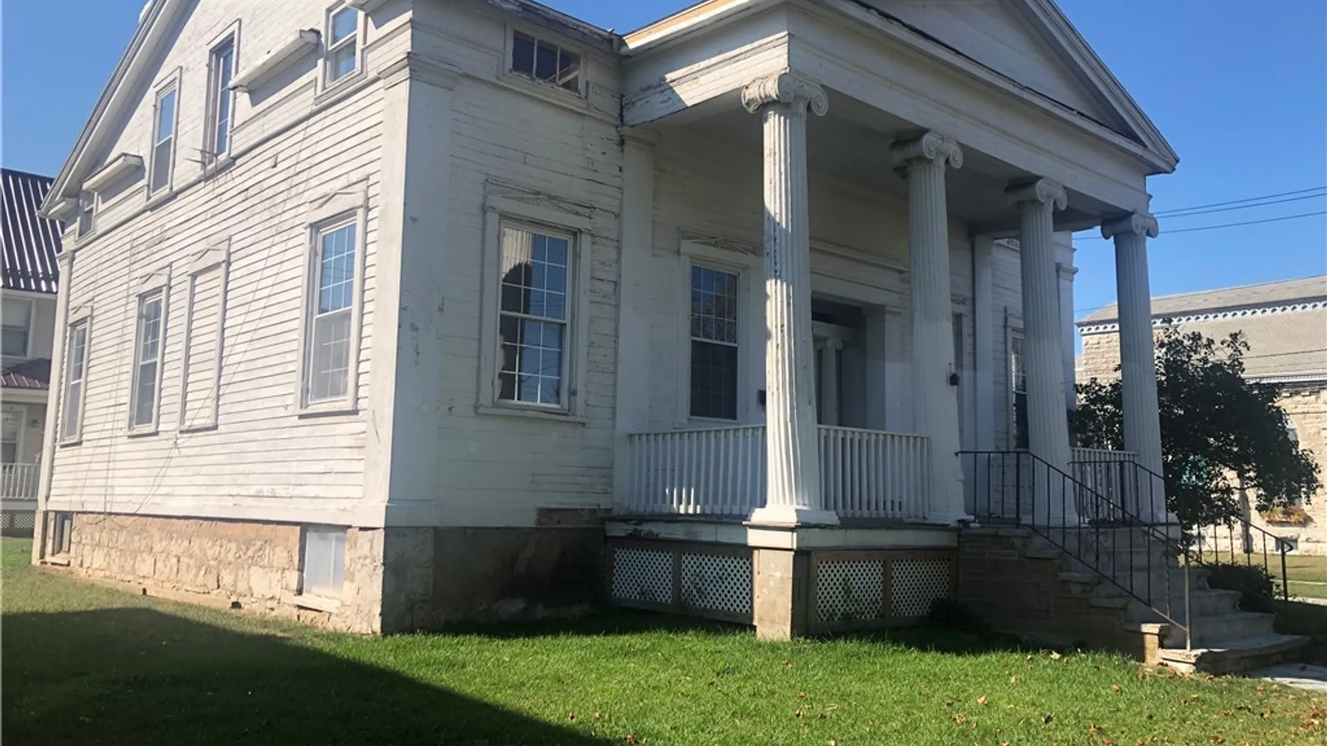 Property at 140 Genesee Street, Geneva City, NY 14456 4