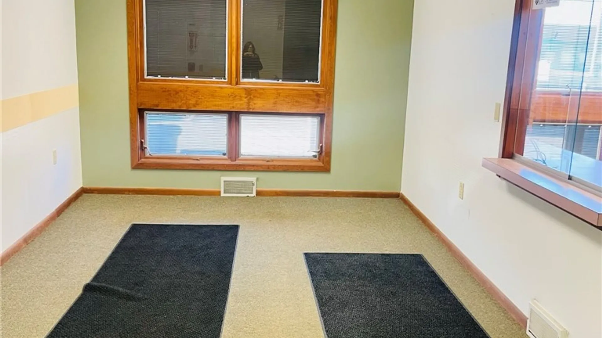 Property at 1024 Hilton Parma Road, Parma, NY 14468 12