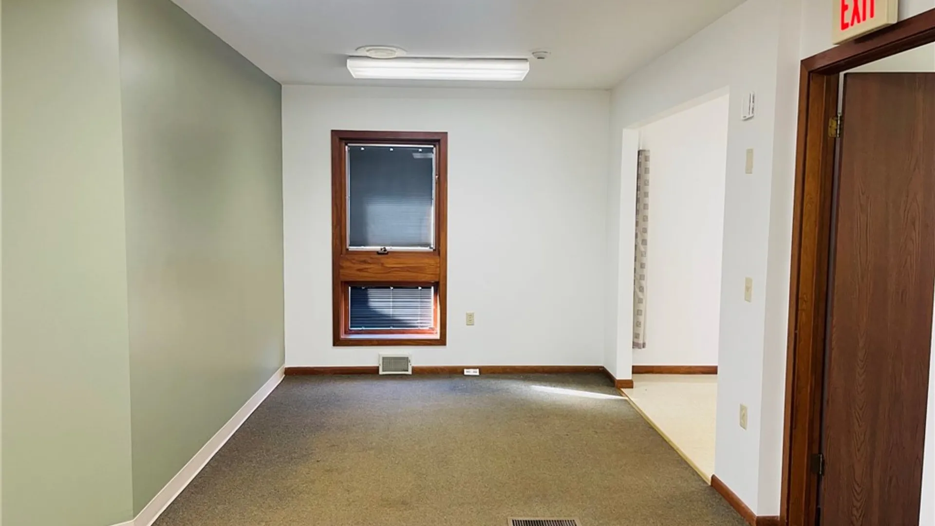 Property at 1024 Hilton Parma Road, Parma, NY 14468 6