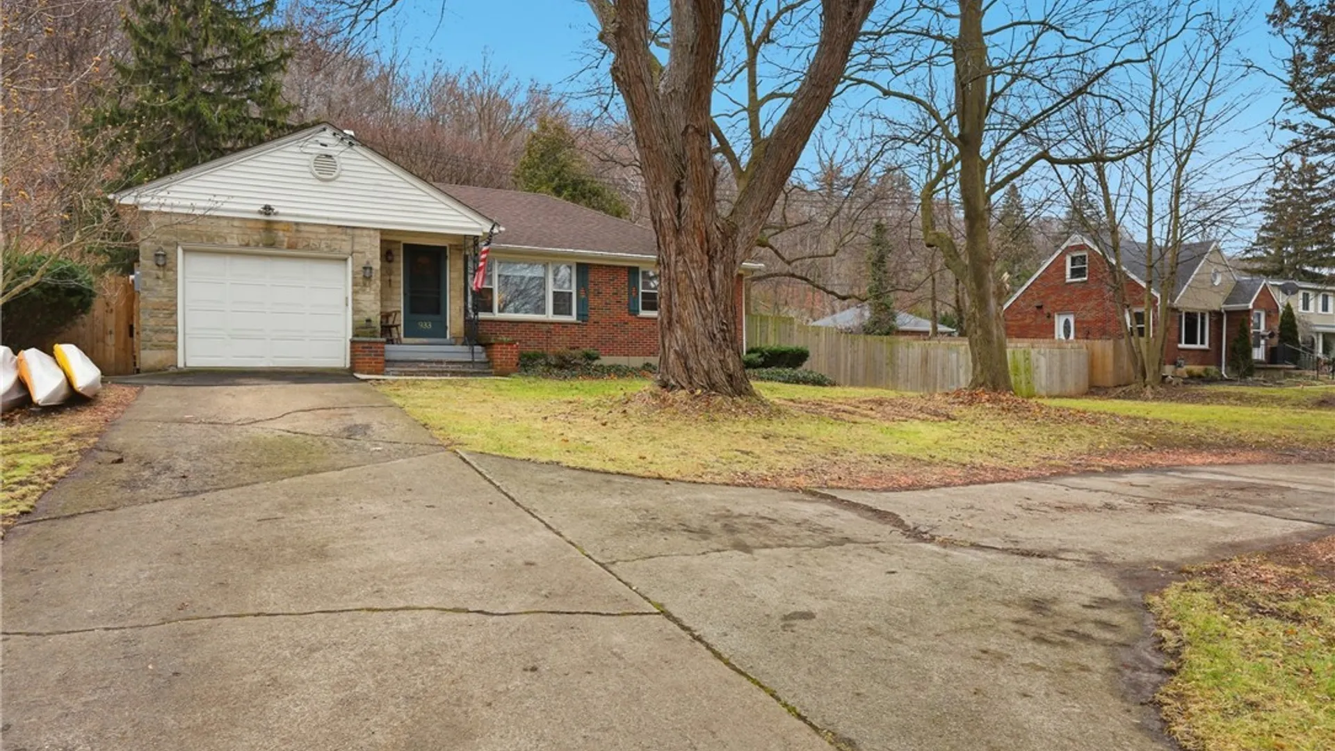 Property at 933 Creek Road Extension, Lewiston, NY 14092 2