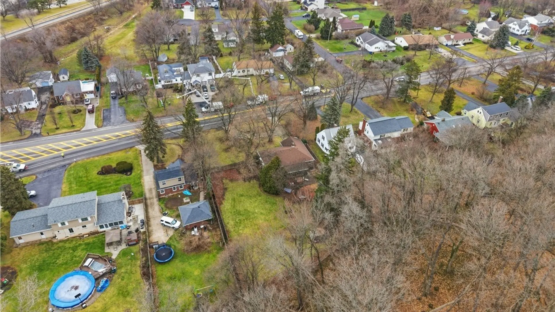 Property at 933 Creek Road Extension, Lewiston, NY 14092 27