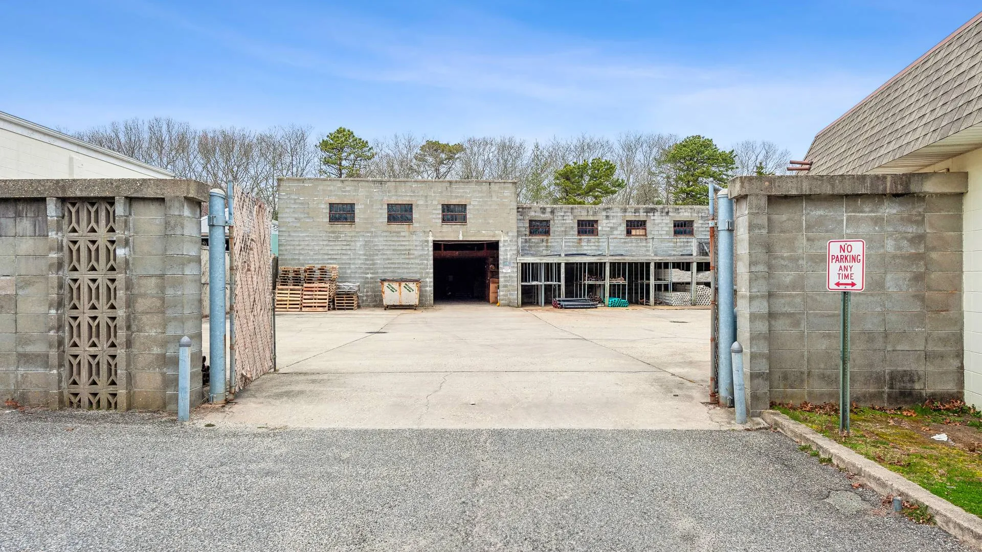 Property at 348 Montauk Highway, Wainscott, NY 11975 18