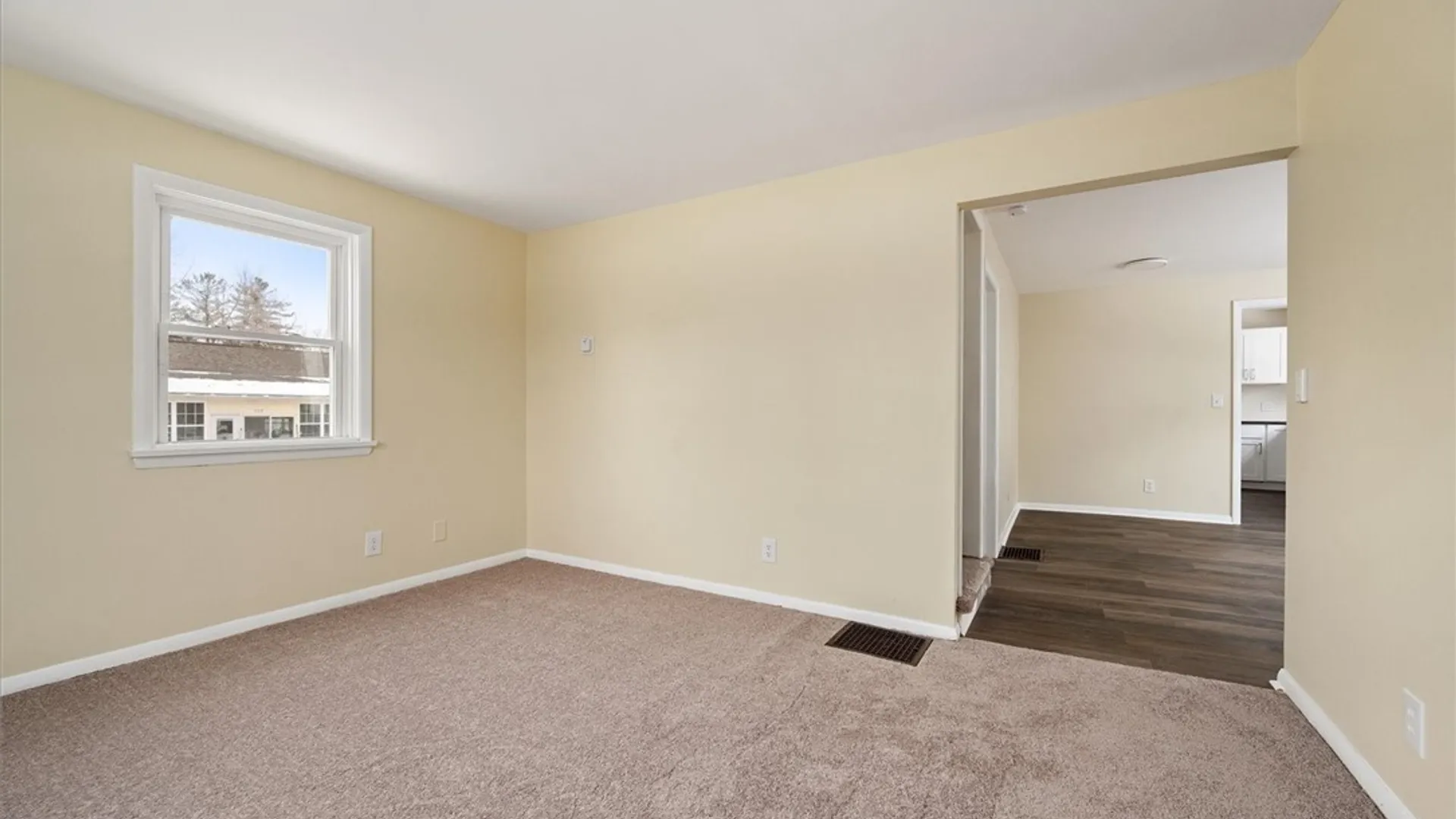 Property at 546 Stone Street, Oneida, NY 13421 15