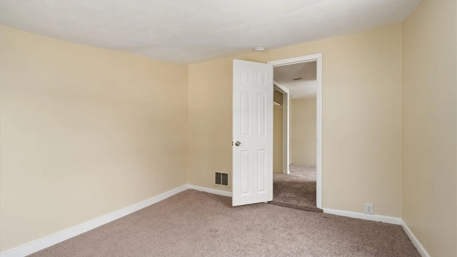 Property at 546 Stone Street, Oneida, NY 13421 30