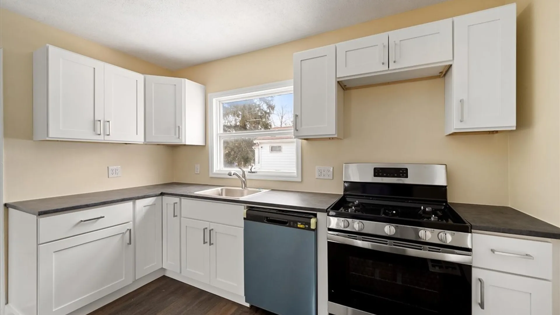 Property at 546 Stone Street, Oneida, NY 13421 9