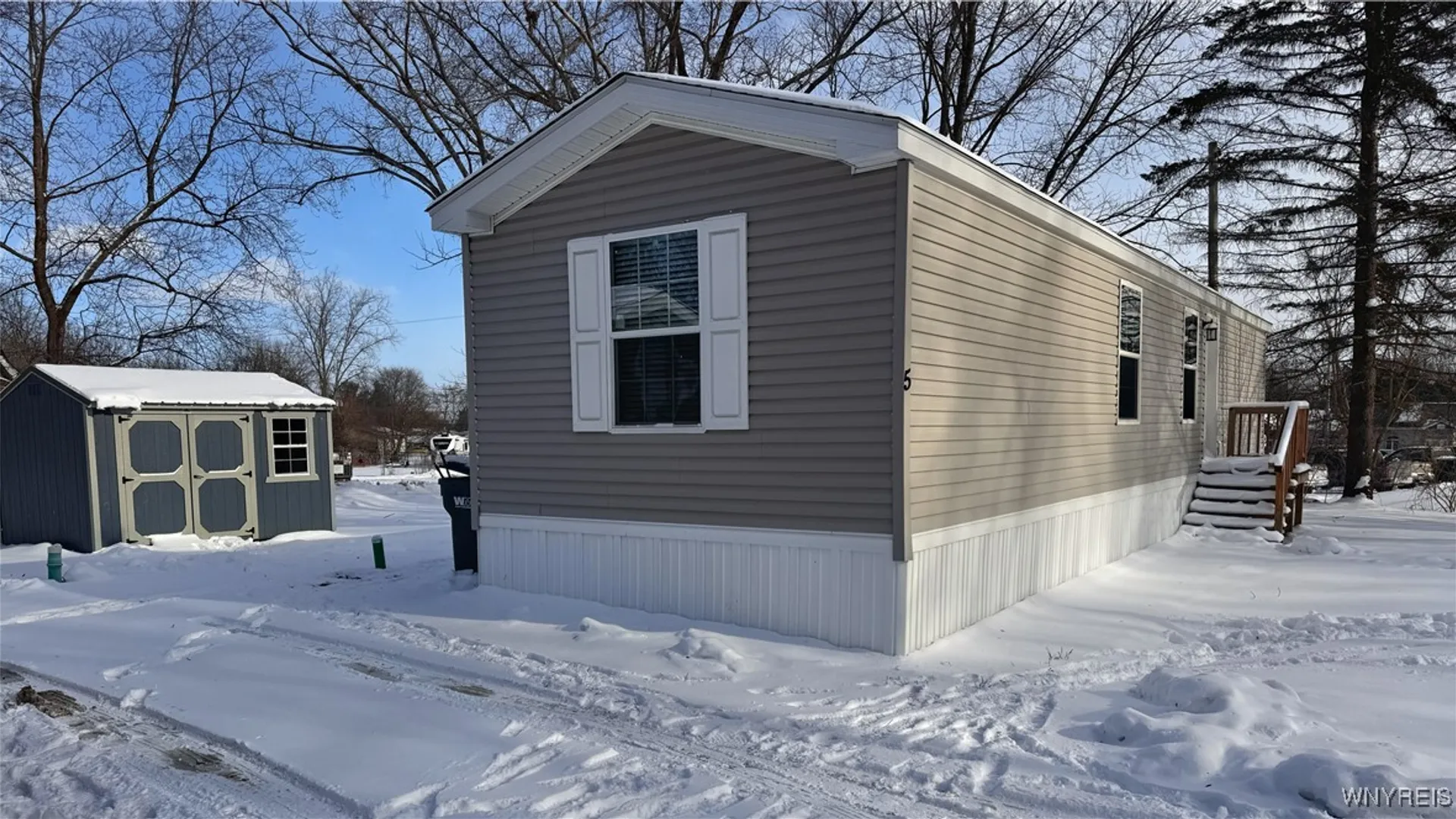 Property at 5 Crystal Lane, Batavia, NY 14020 2
