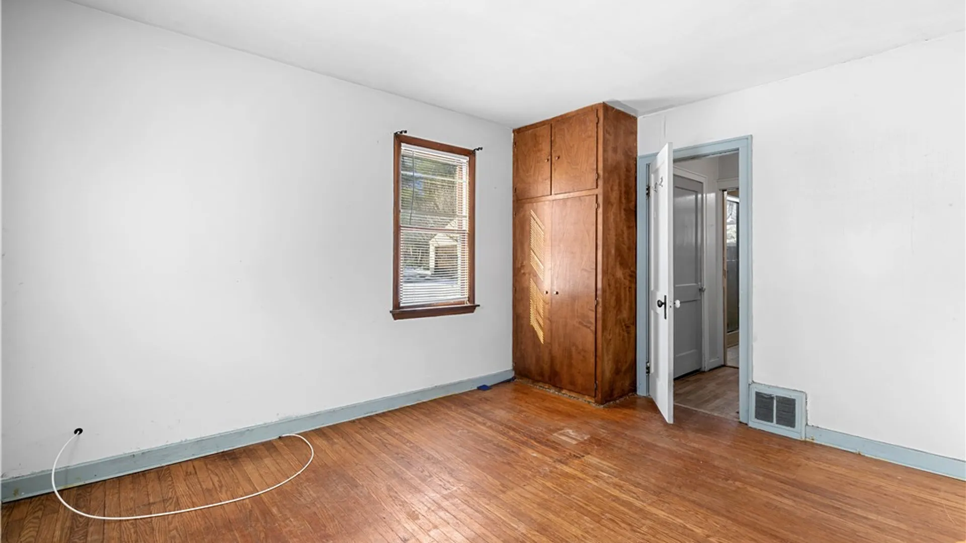 Property at 8 Pleasantview Place, Whitestown, NY 13492 17