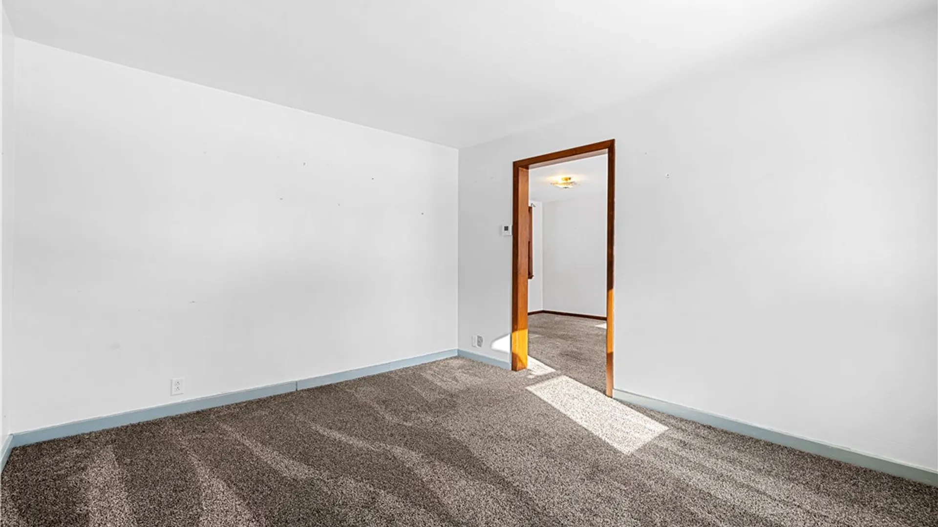 Property at 8 Pleasantview Place, Whitestown, NY 13492 7