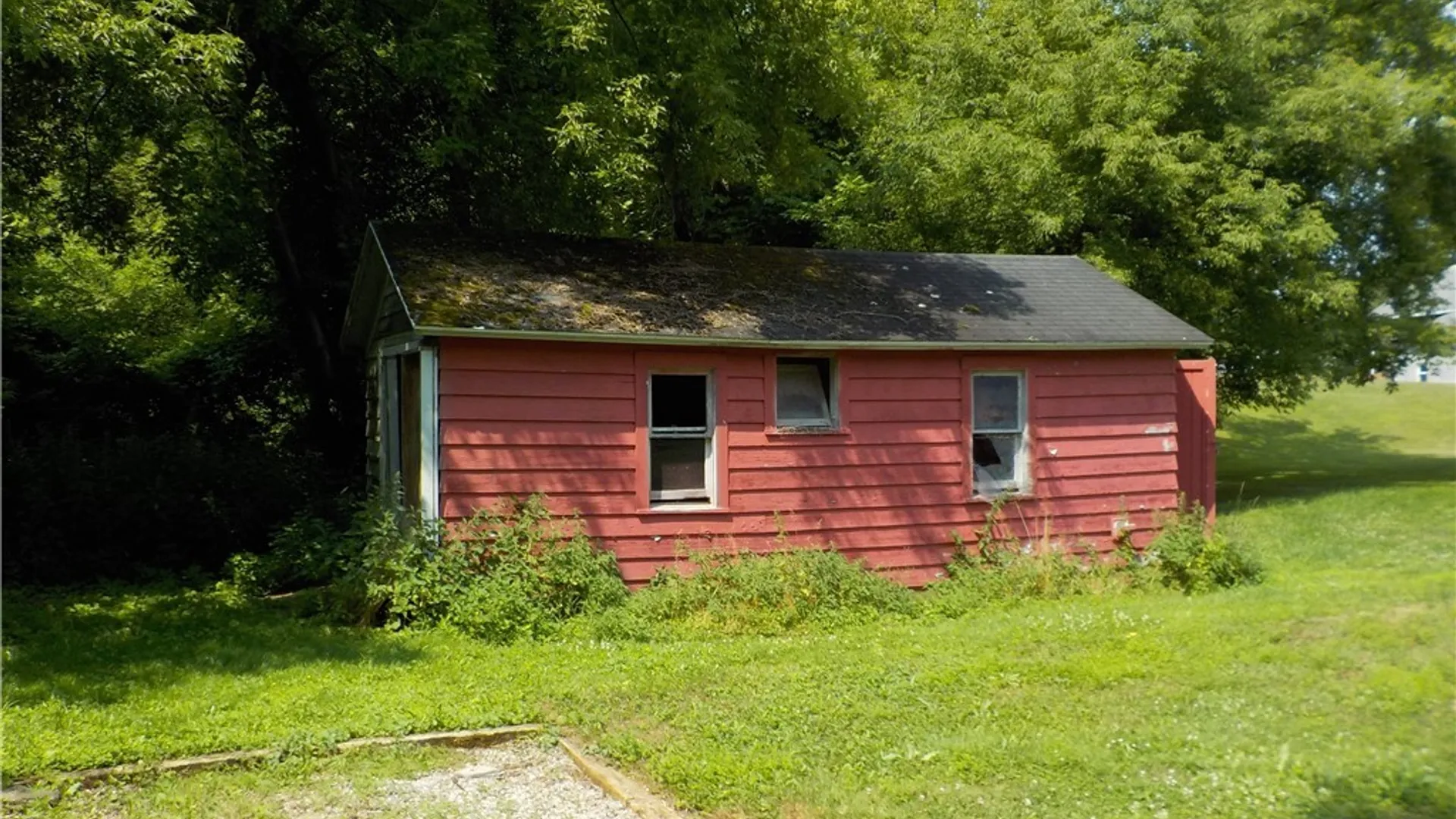 Property at 5617 Valley Drive, Elbridge, NY 13080 5