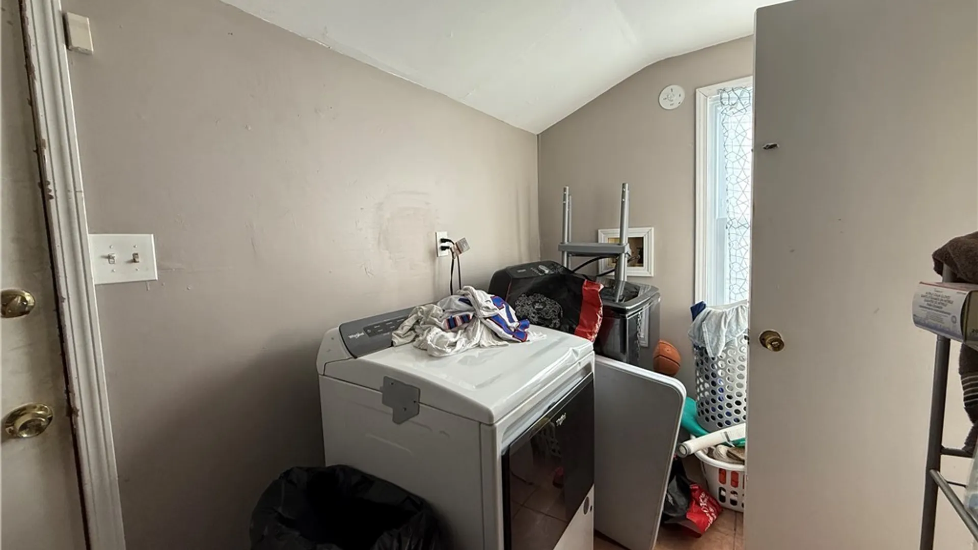 Property at 65 Hunt Avenue, Buffalo, NY 14207 21