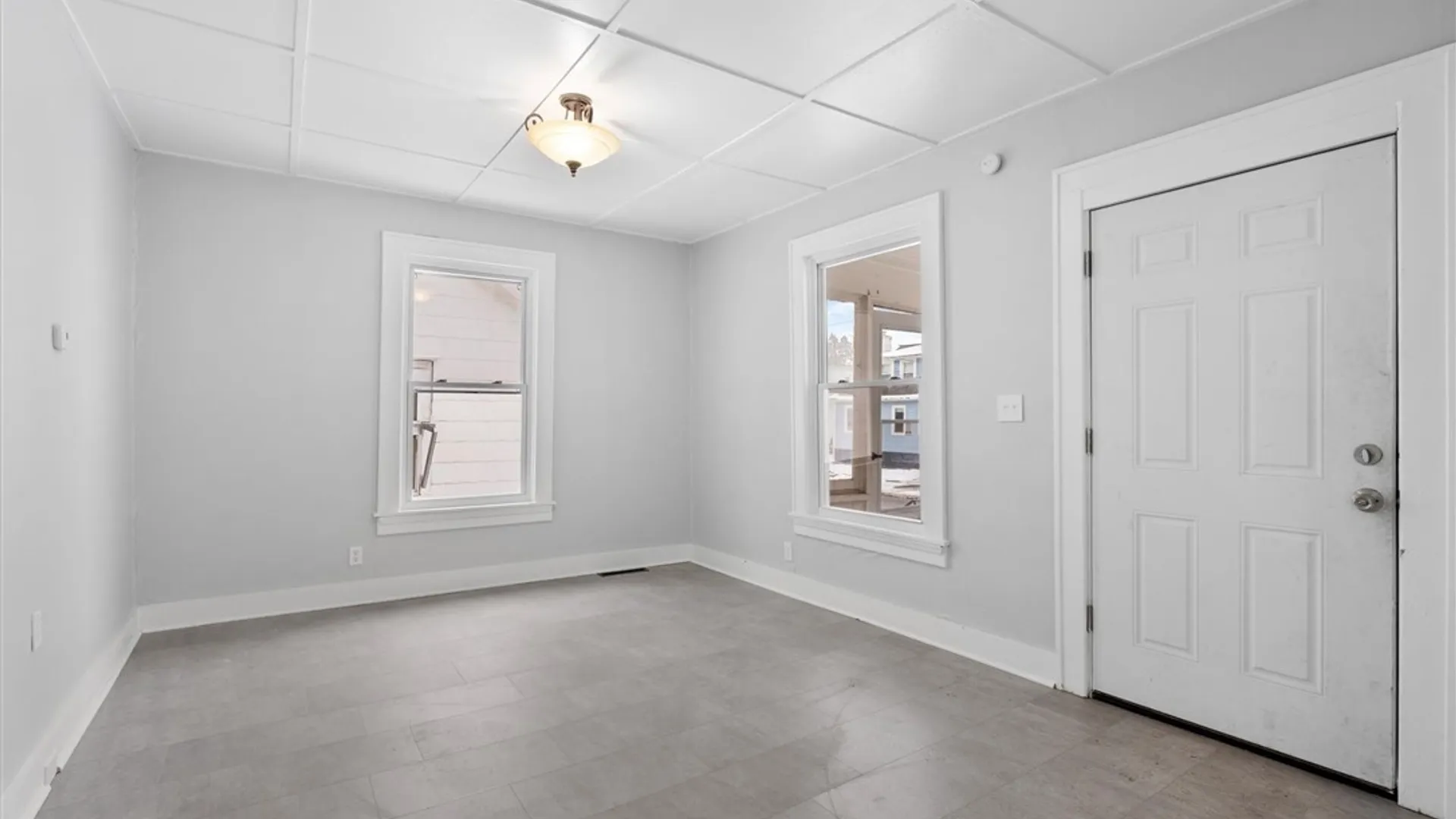 Property at 206 Rosemont Drive, Syracuse, NY 13205 4