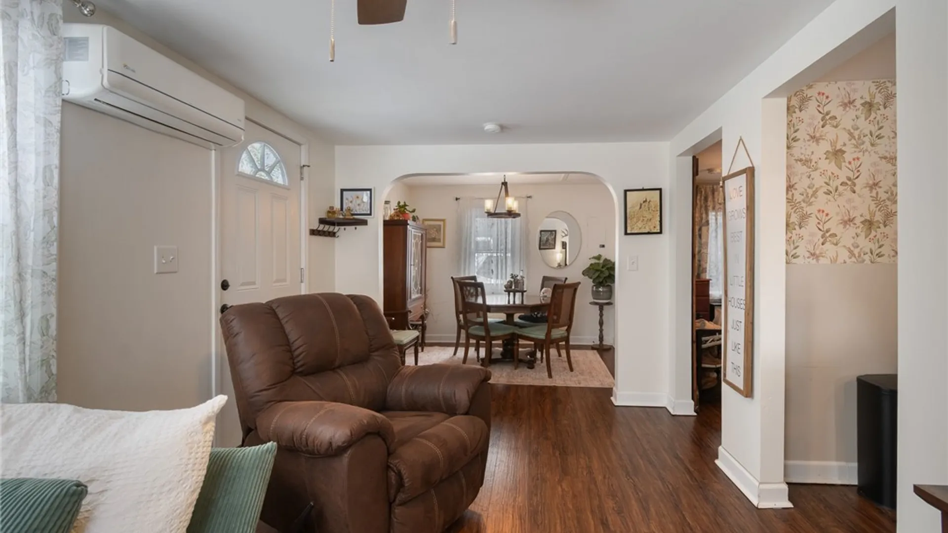 Property at 3914 Railroad Avenue, Williamson, NY 14589 5