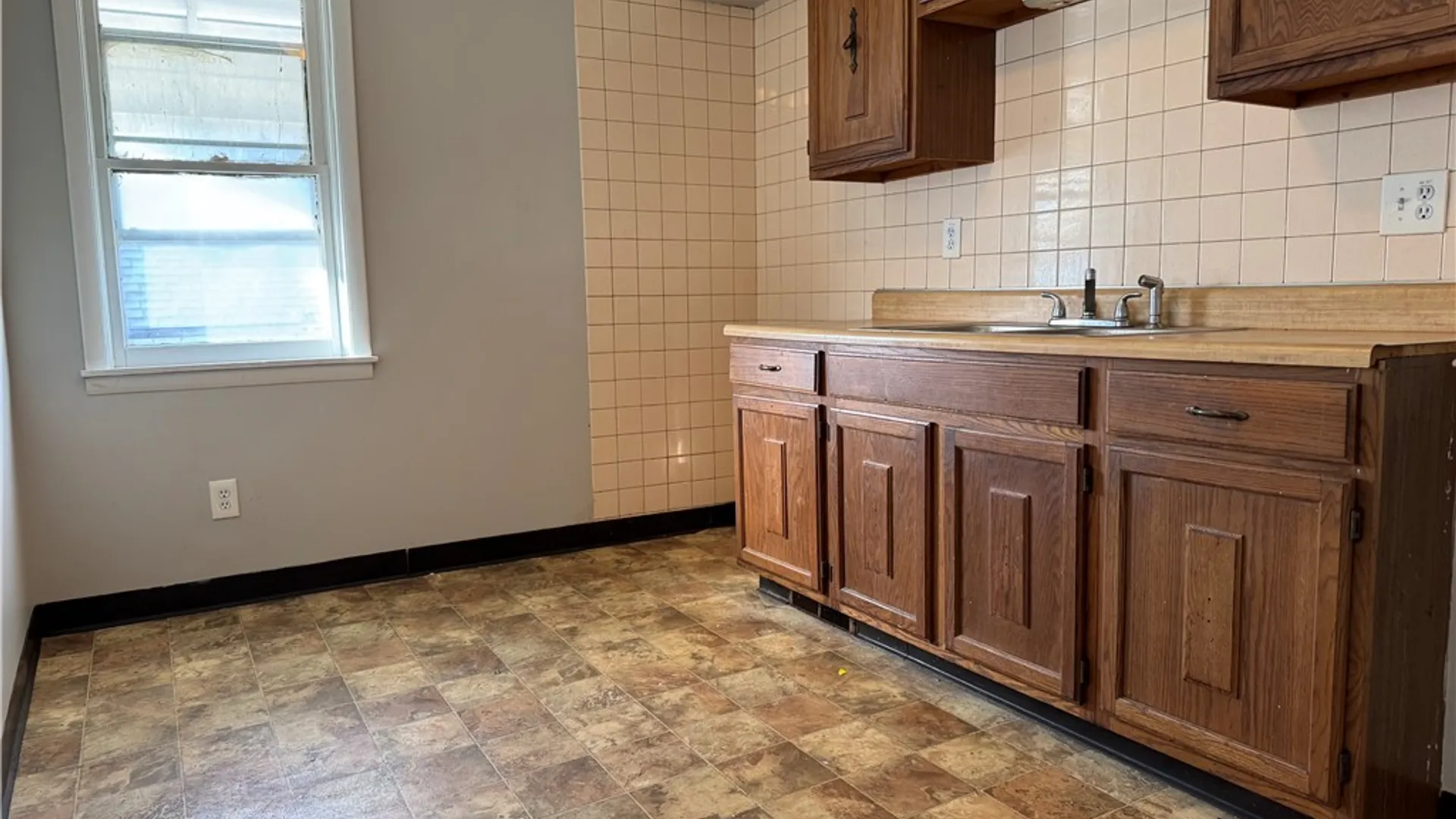 Property at 2494 Michigan Avenue, Niagara Falls, NY 14305 2