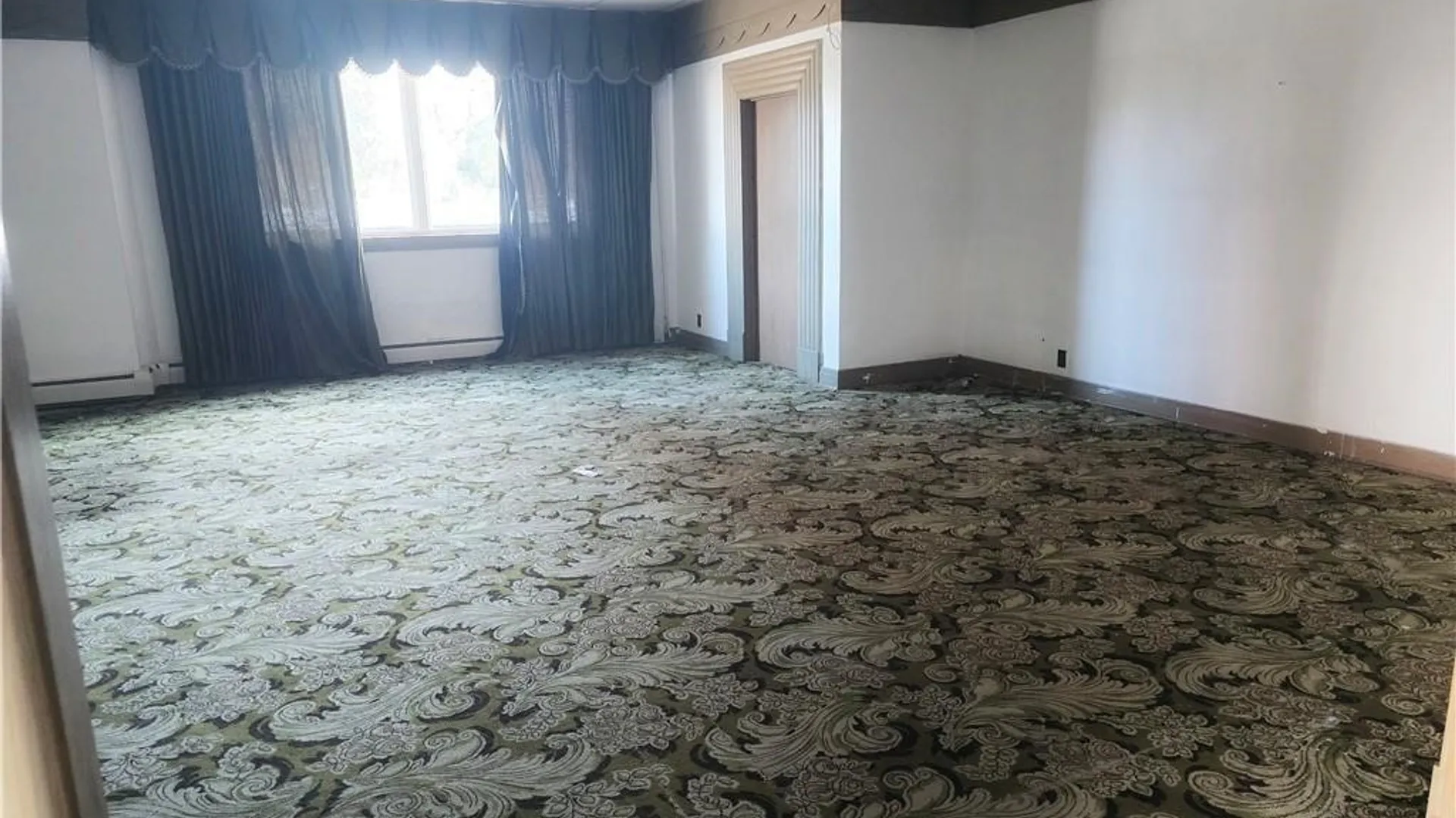 Property at 1456 Broadway Street, Buffalo, NY 14212 3