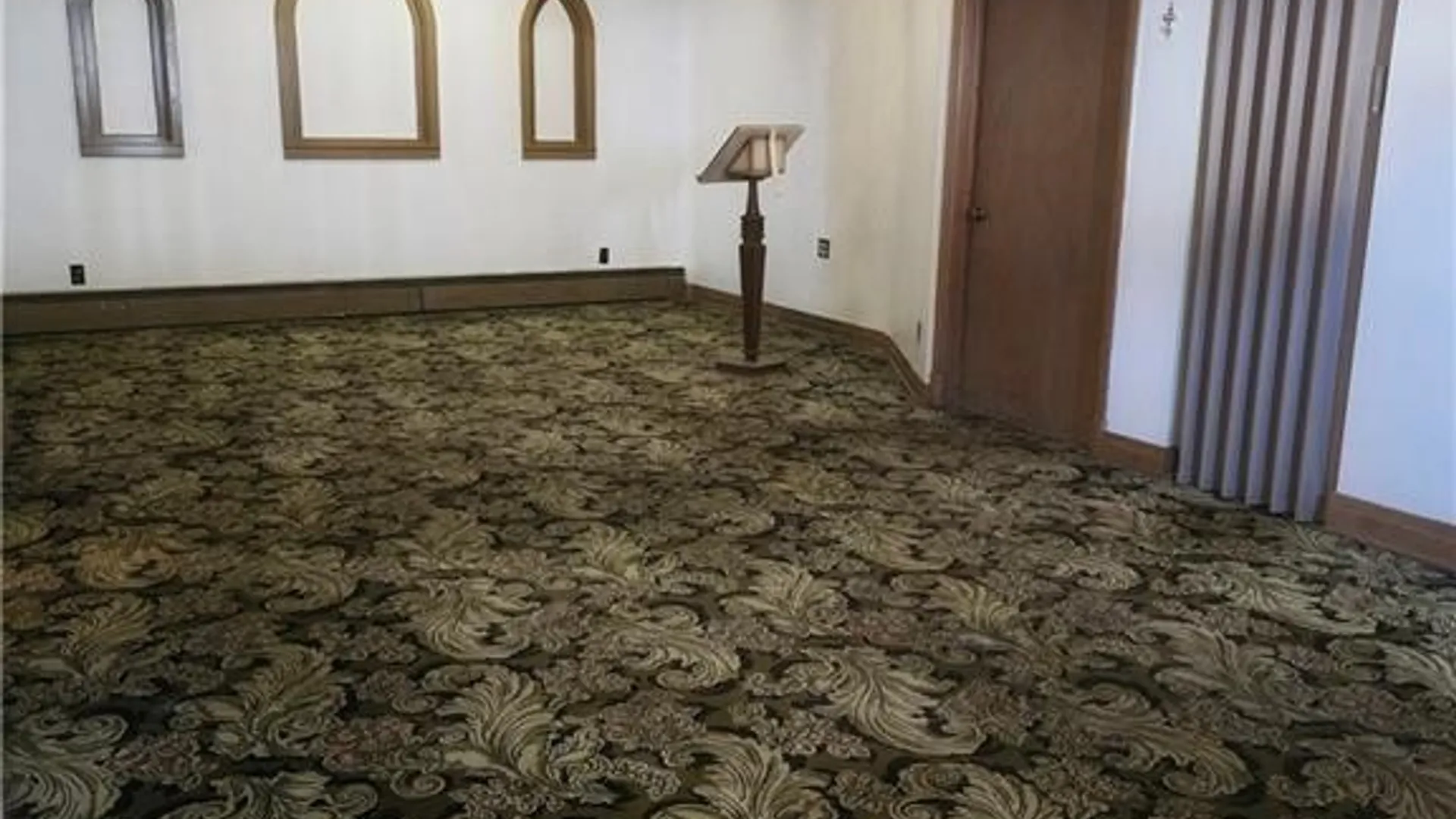Property at 1456 Broadway Street, Buffalo, NY 14212 5