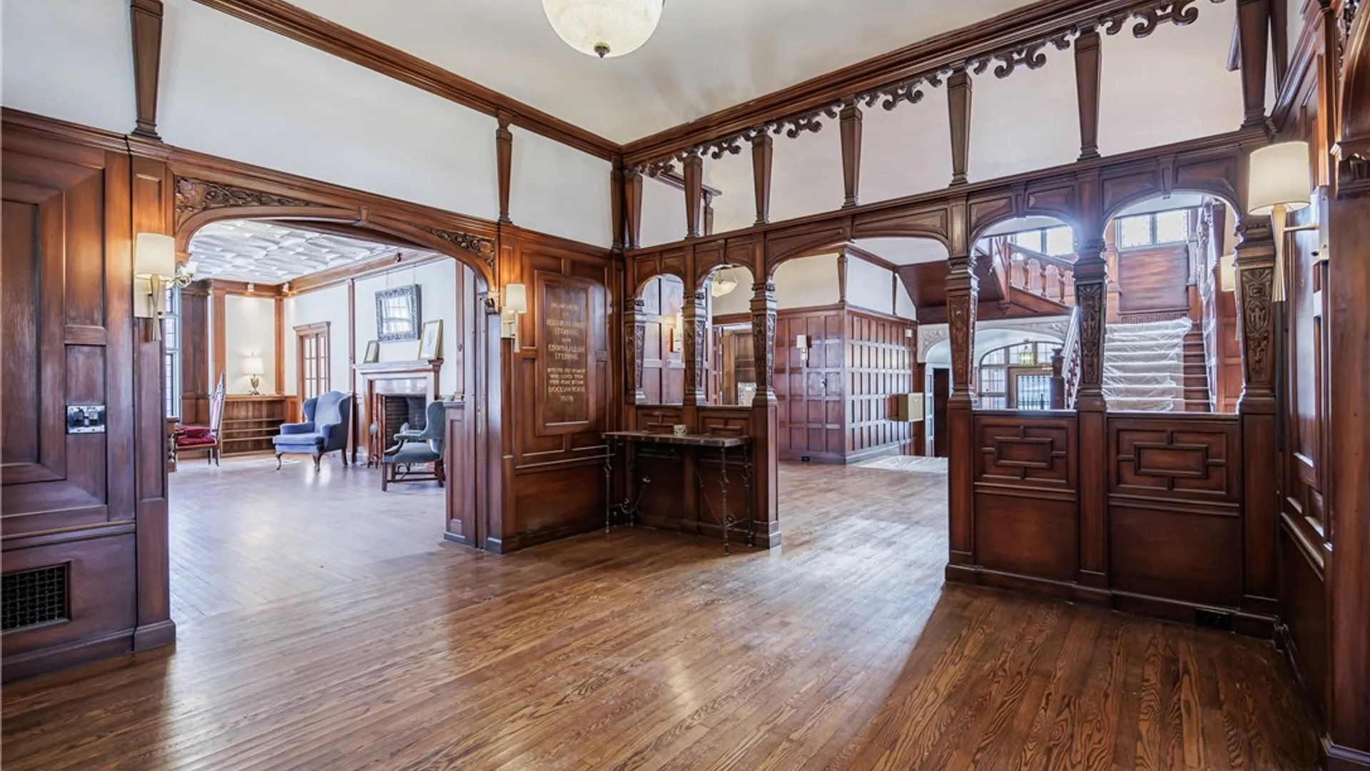 Property at 935 East Avenue, Rochester, NY 14607 17