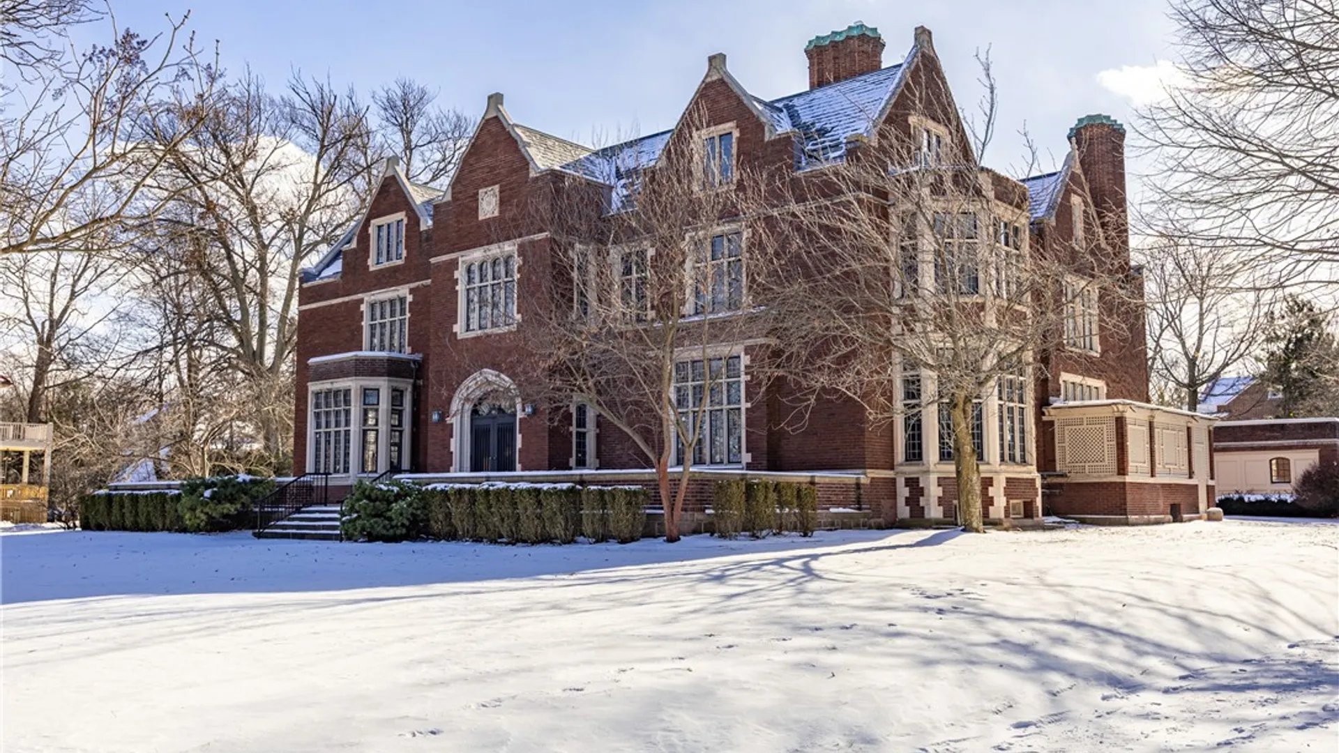 Property at 935 East Avenue, Rochester, NY 14607 2