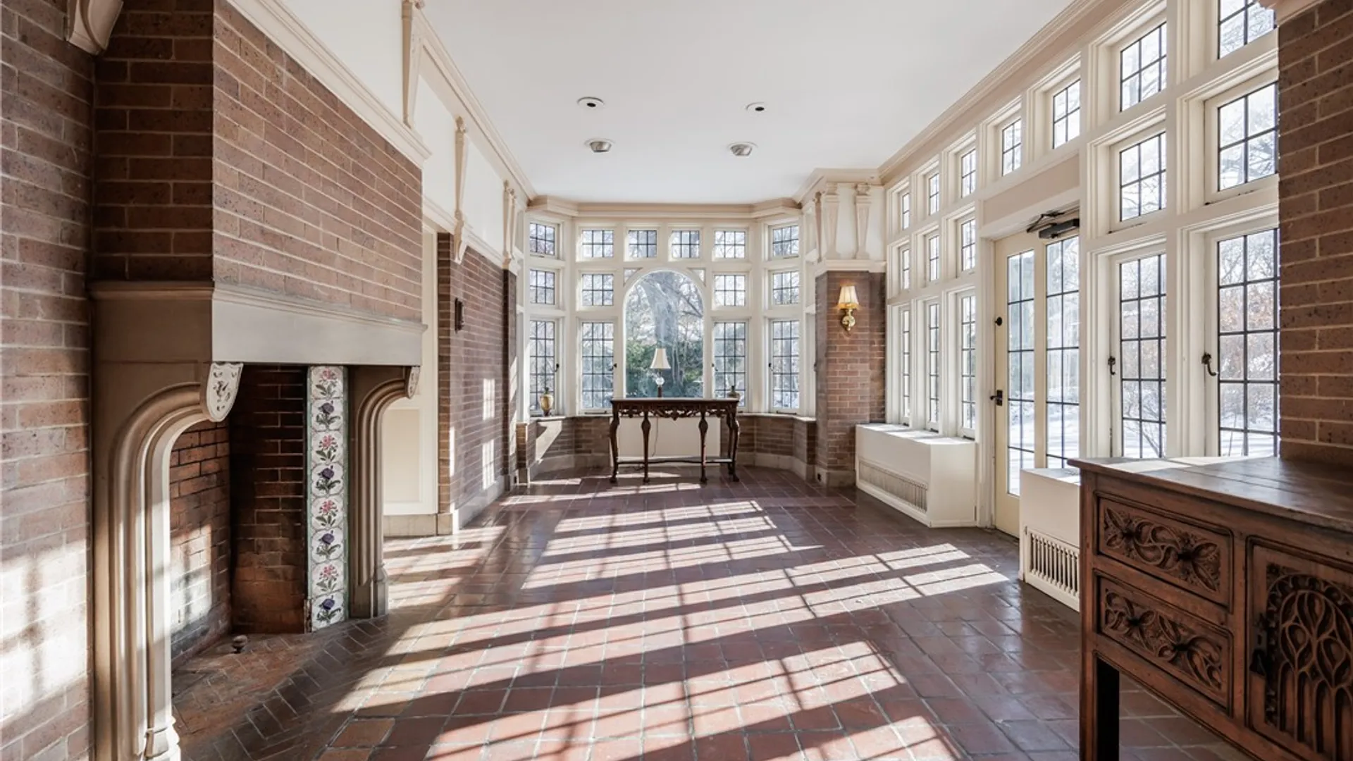 Property at 935 East Avenue, Rochester, NY 14607 8