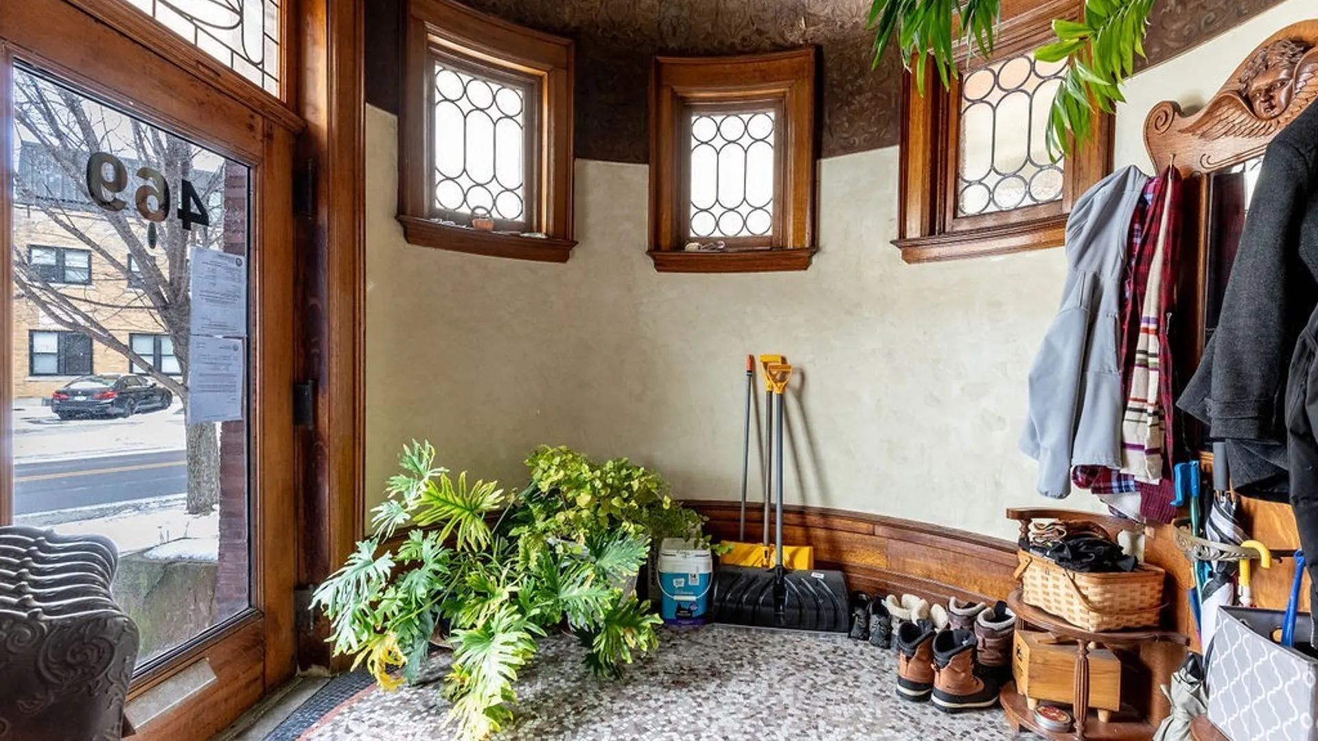 Property at 467 Virginia Street, Buffalo, NY 14202 3