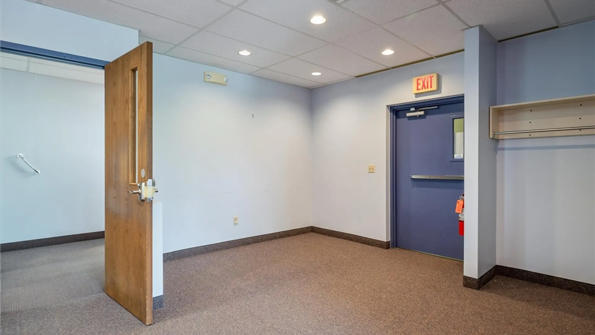 Property at 1630 Empire Boulevard, Penfield, NY 14580 7