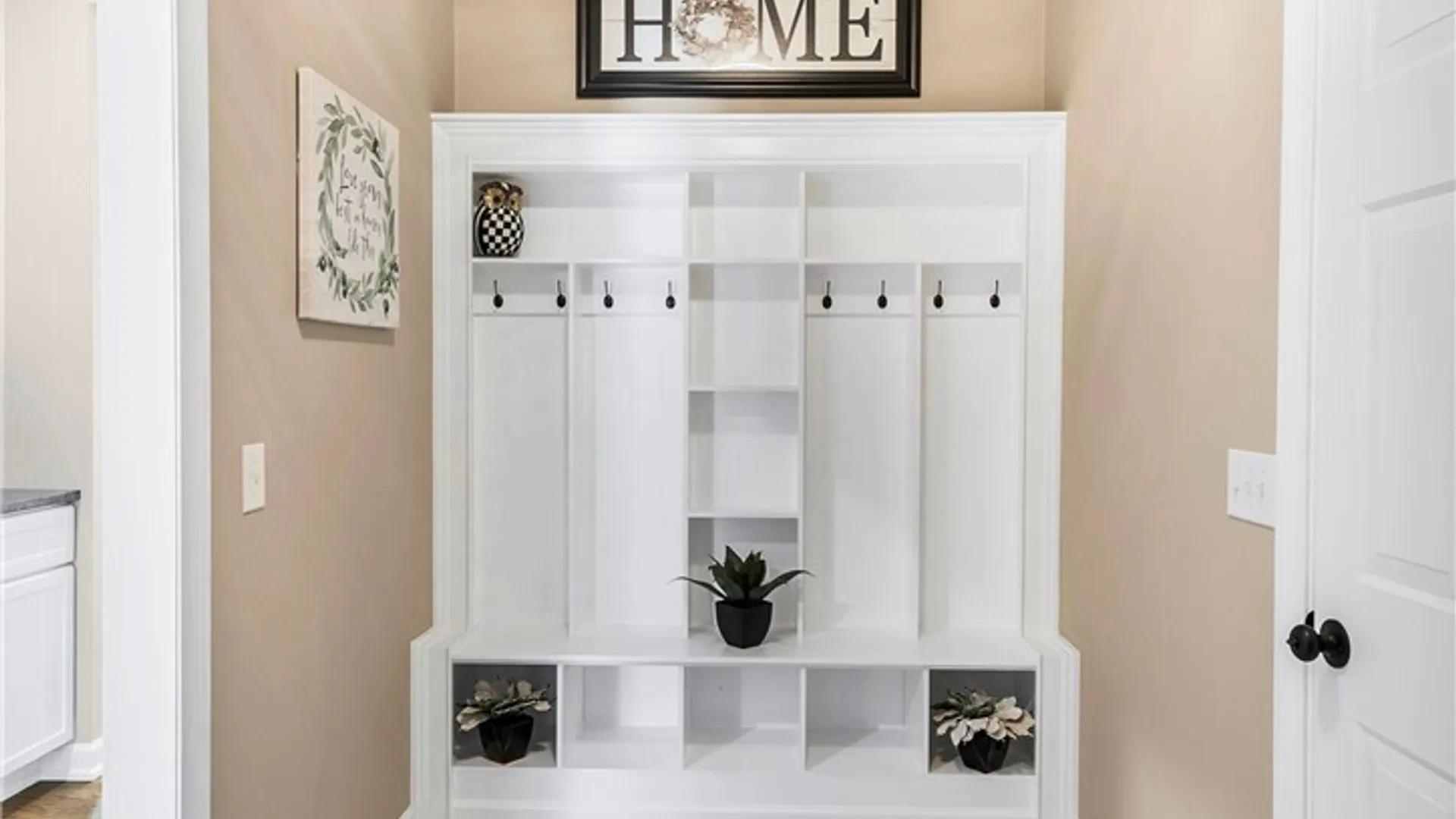 Property at 4244 County Line Road, Skaneateles, NY 13152 15