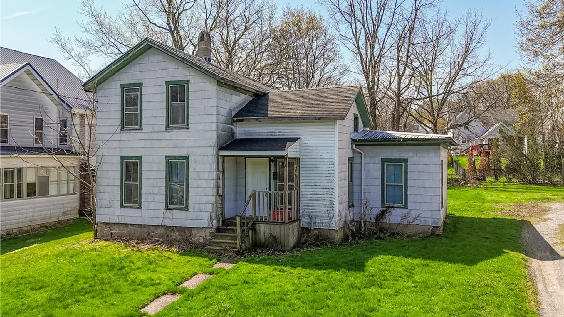 Property at 54 Gardeau Street, Perry, NY 14530 3