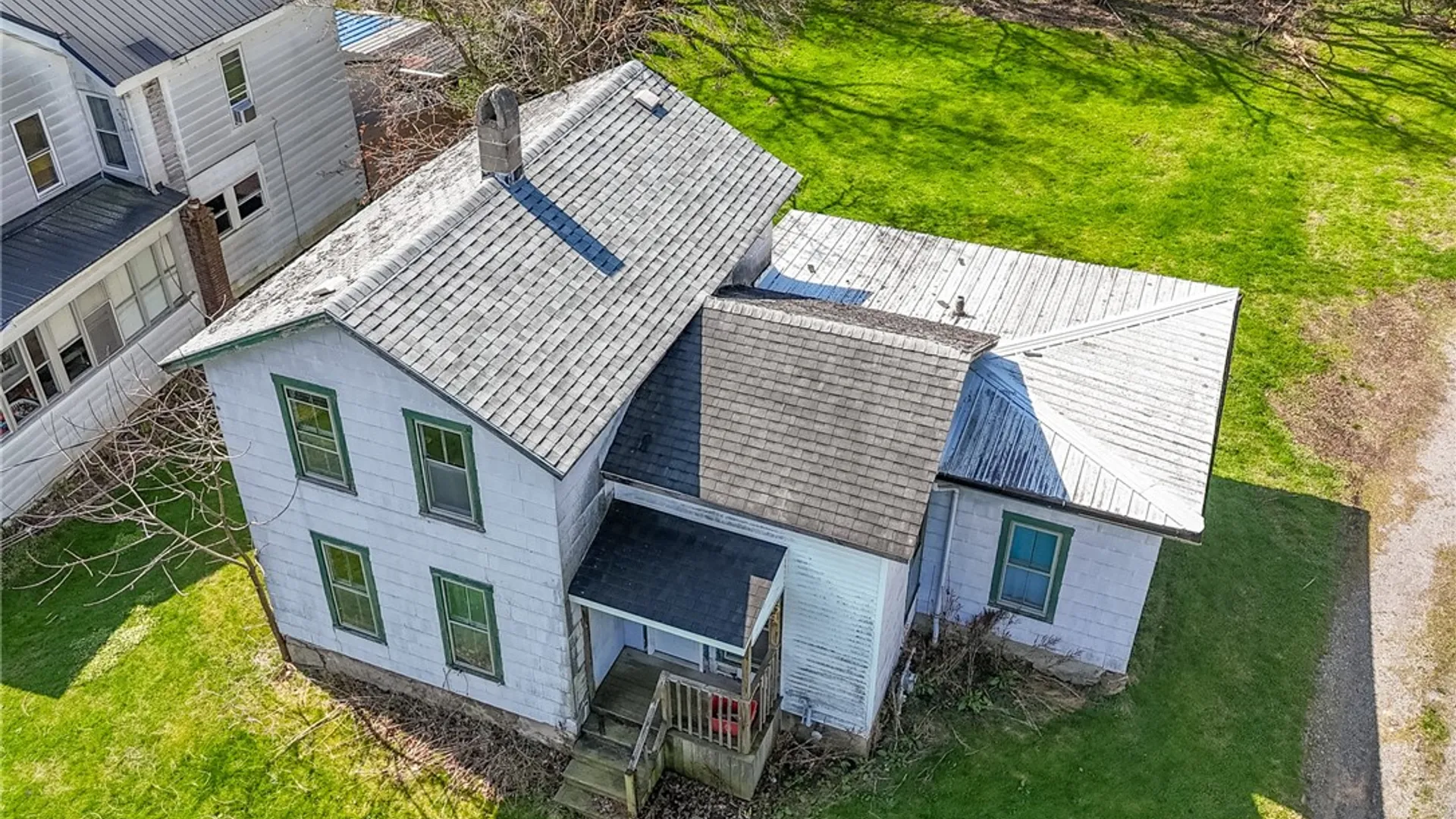 Property at 54 Gardeau Street, Perry, NY 14530 5