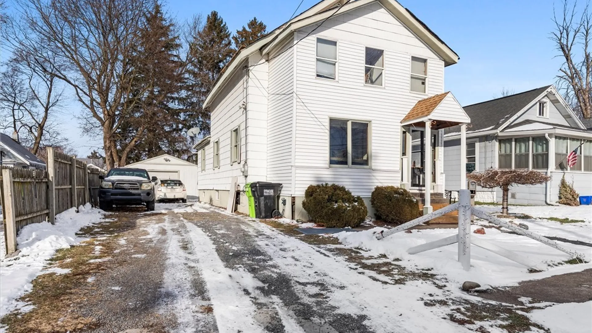 Property at 104 Garden City Drive, Salina, NY 13211 2