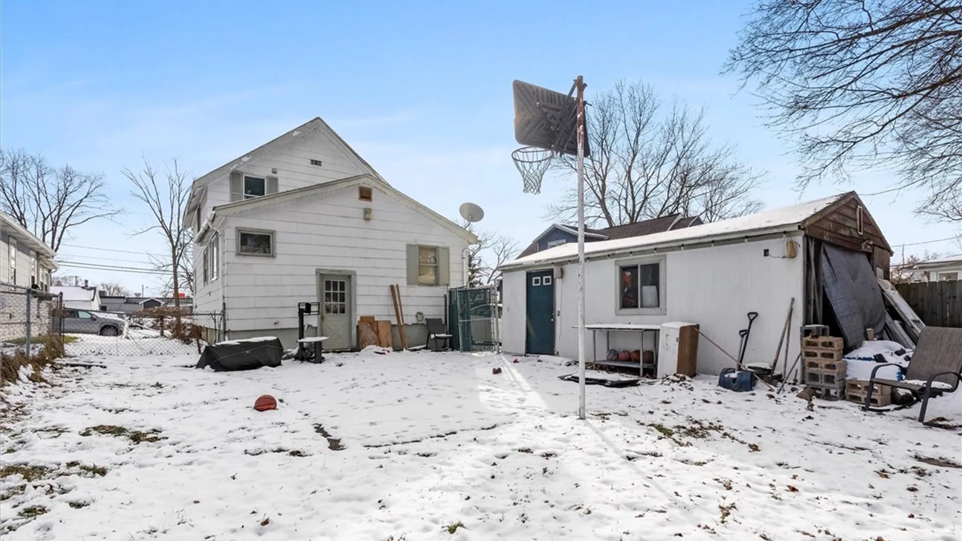 Property at 104 Garden City Drive, Salina, NY 13211 26