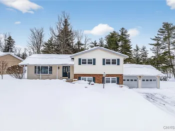 Property at 27 Chateau Drive, Whitestown, NY 13492