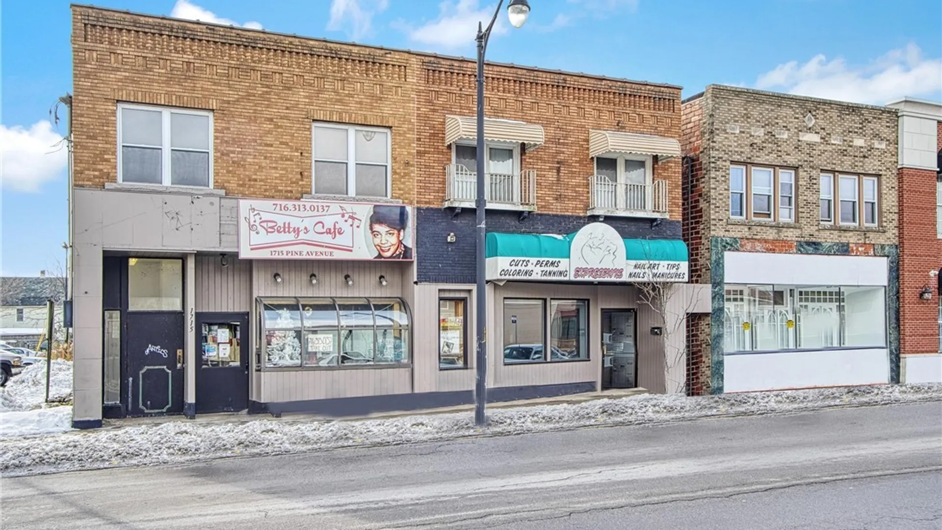 Property at 1715 Pine Avenue, Niagara Falls, NY 14301 3
