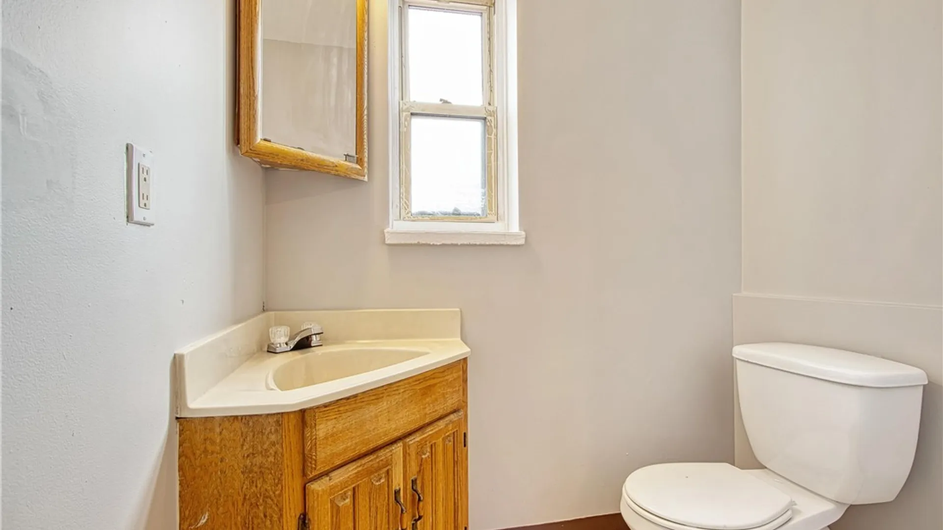Property at 1715 Pine Avenue, Niagara Falls, NY 14301 32