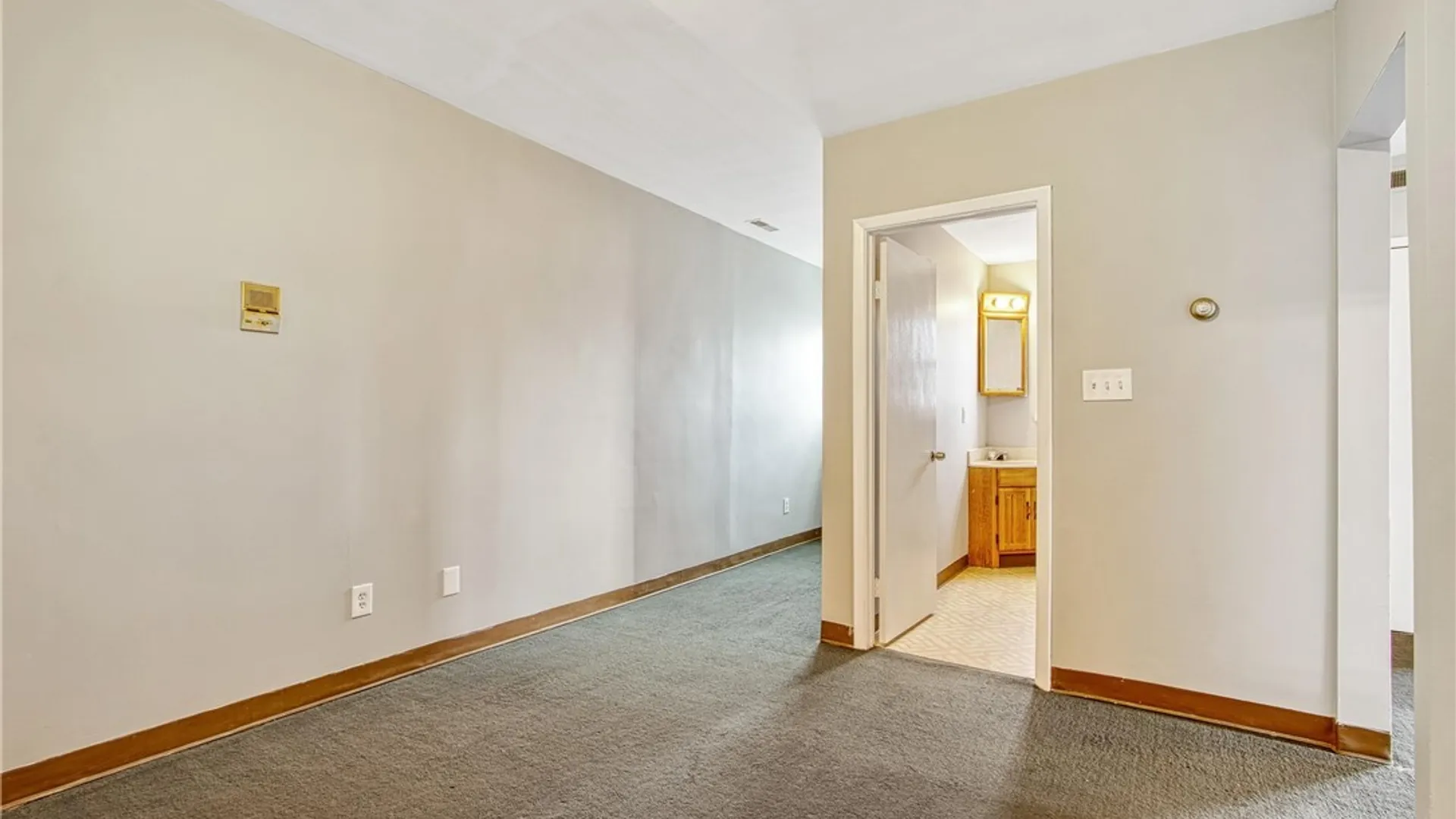 Property at 1715 Pine Avenue, Niagara Falls, NY 14301 40