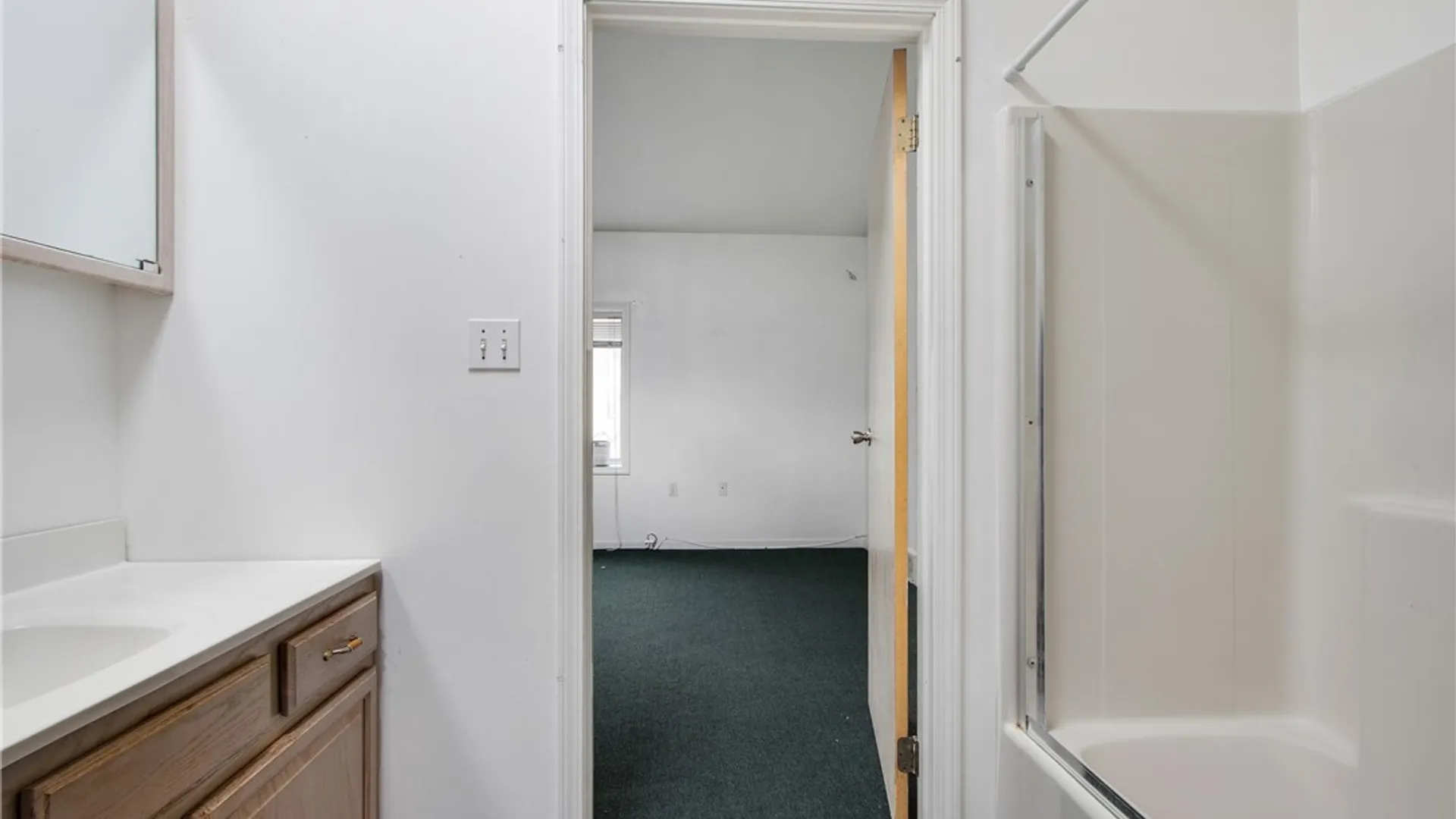 Property at 639 17th Street, Niagara Falls, NY 14301 14