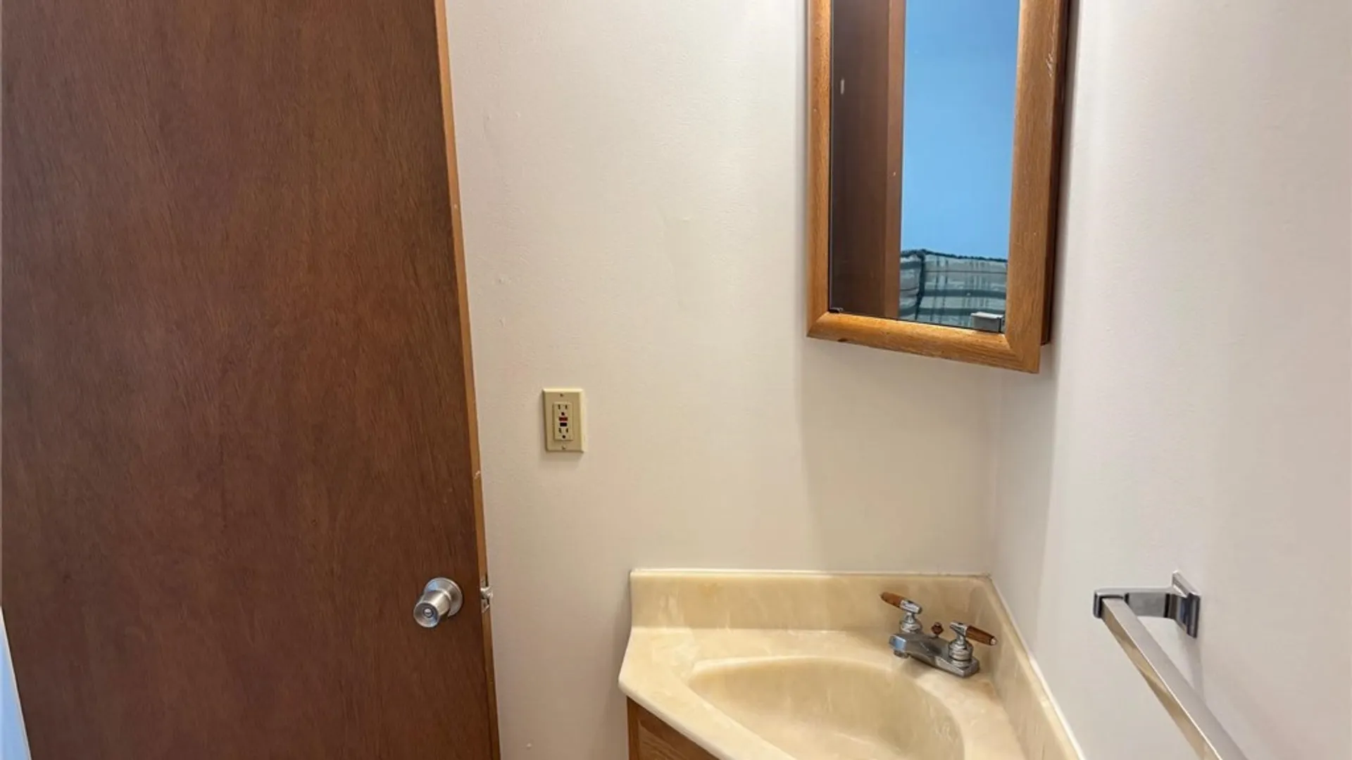 Property at 639 17th Street, Niagara Falls, NY 14301 23
