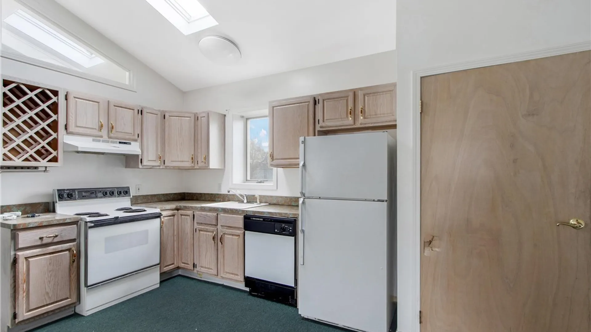 Property at 639 17th Street, Niagara Falls, NY 14301 7