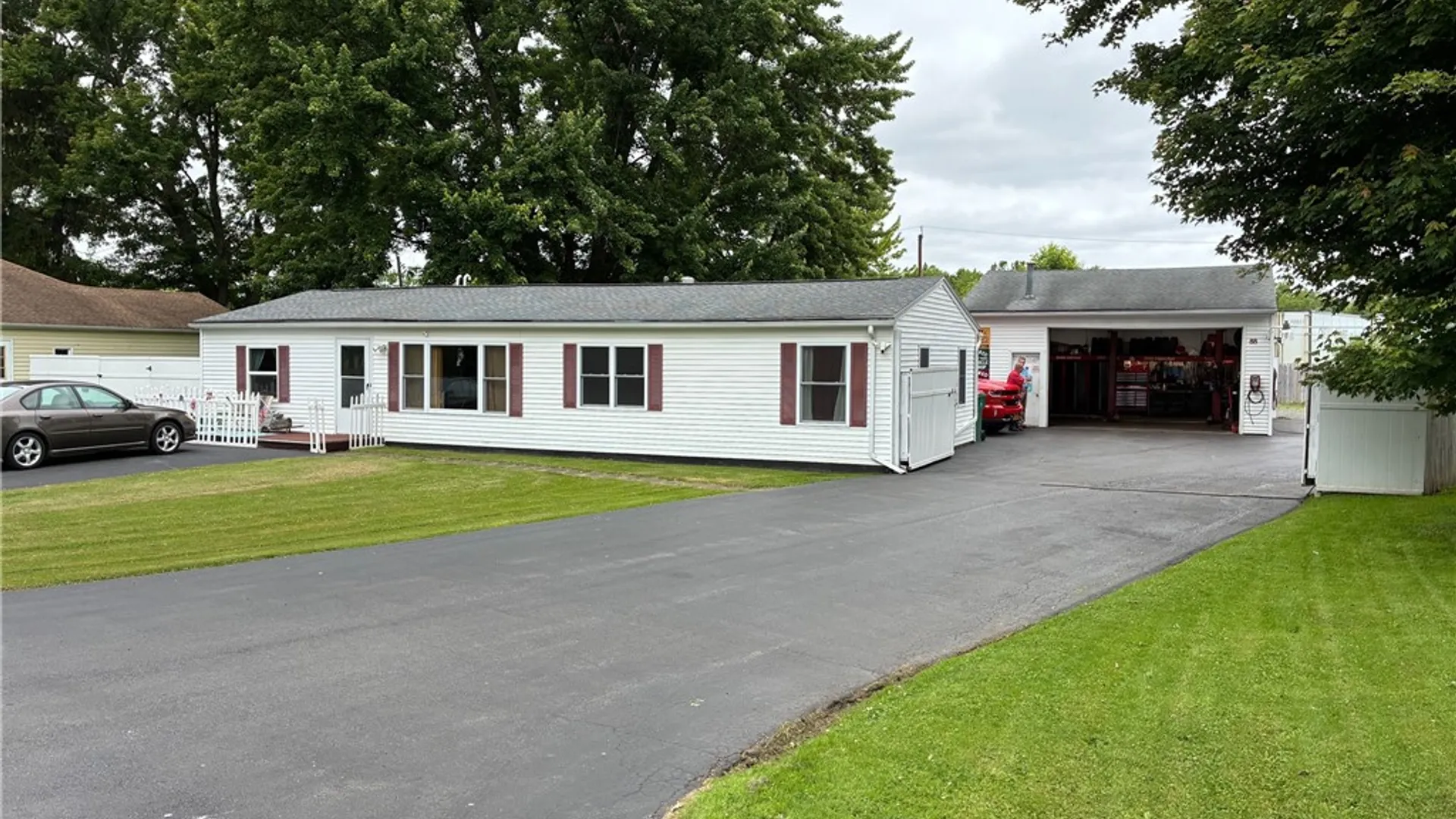Property at 88 Southern Drive, Brighton, NY 14623 2