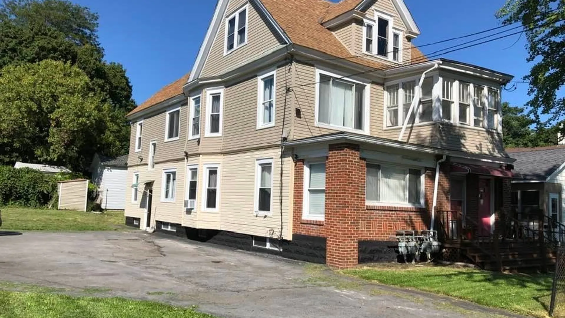 Property at 313-315 Robinson Street, Syracuse, NY 13203 22