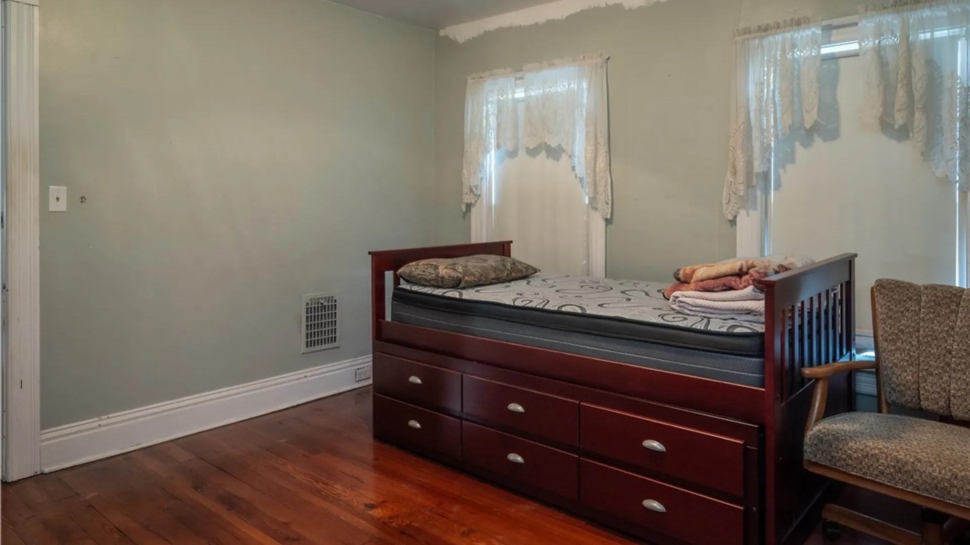 Property at 316 Jay Street, Rome, NY 13440 32