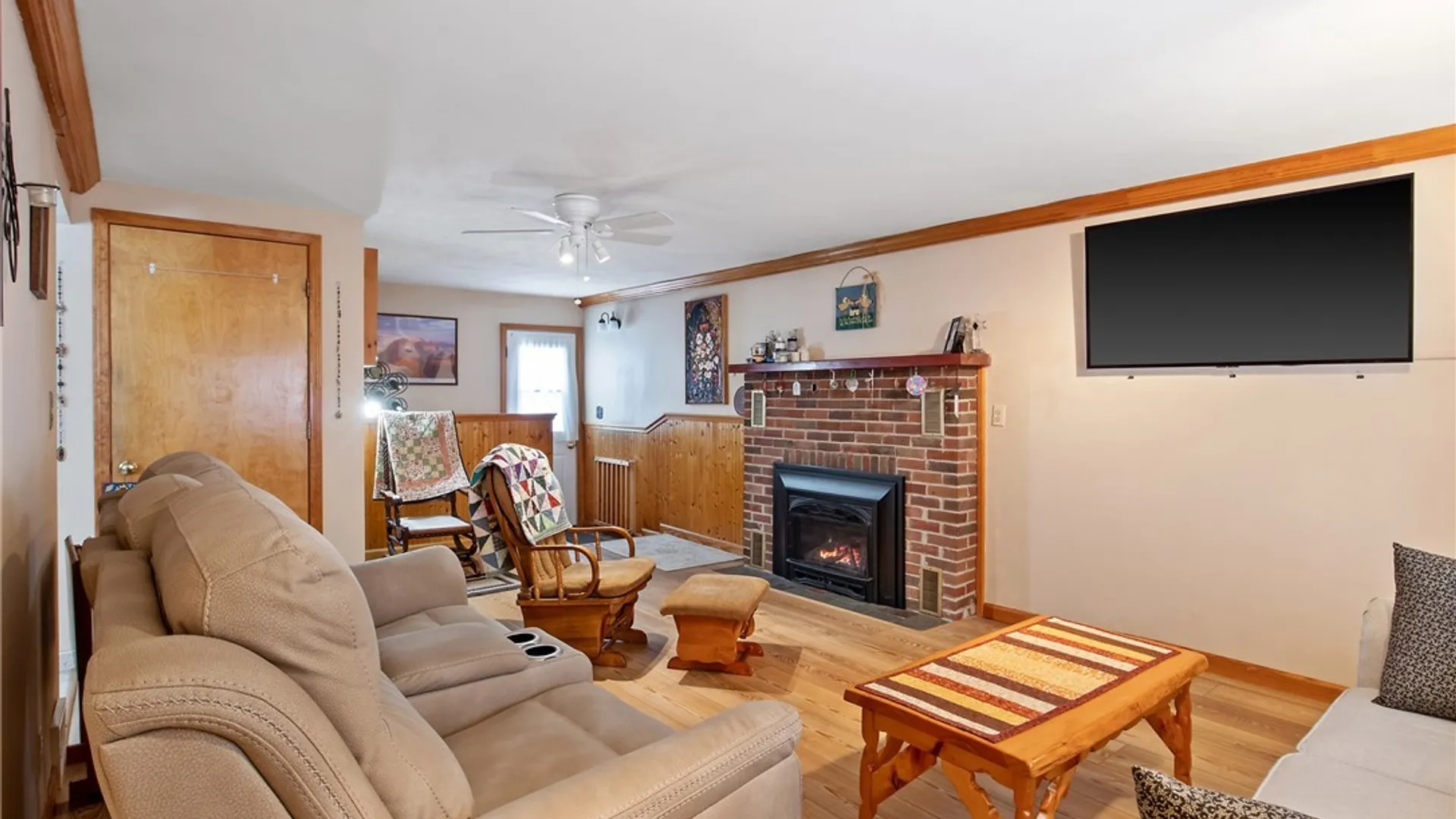 Property at 4199 Milton Avenue, Camillus, NY 13031 16