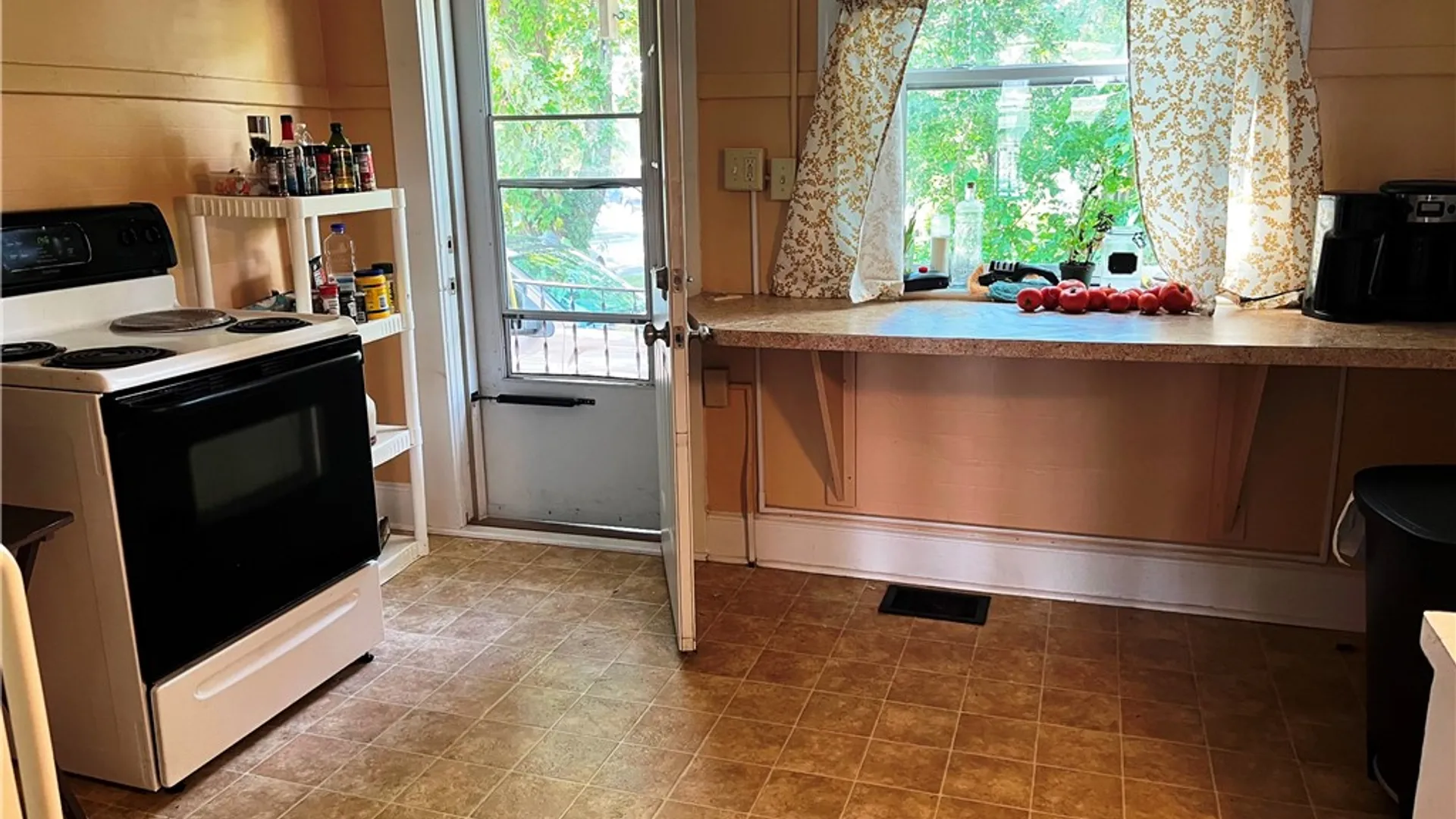 Property at 4-6 Eighth Street, Oneonta, NY 13820 7