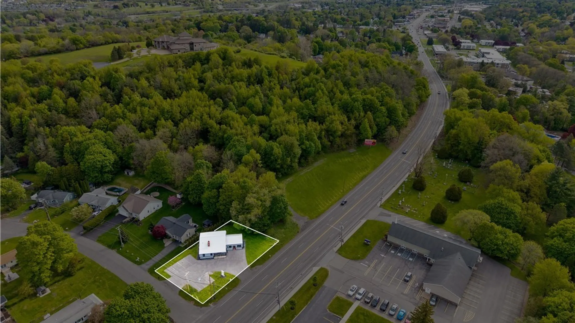 Property at 5000 Genesee Street, Camillus, NY 13031 4