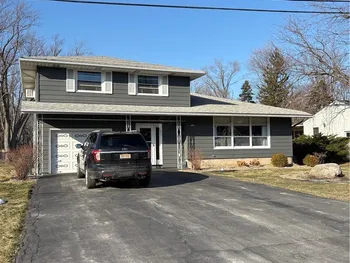 Property at 715 Hillview Court, Lewiston, NY 14092