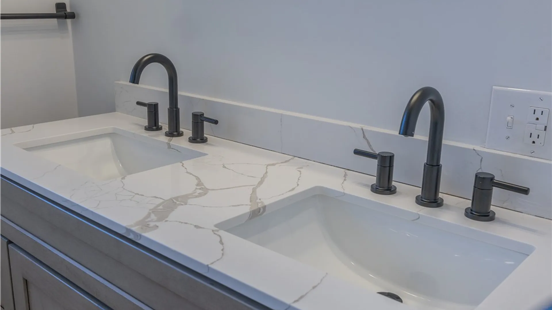 Property at 8 Cross Rd, Elmira, NY 14901 11