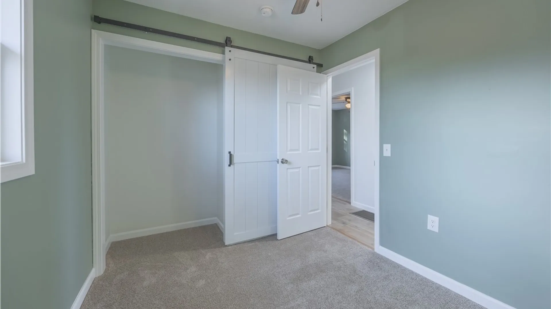 Property at 8 Cross Rd, Elmira, NY 14901 13