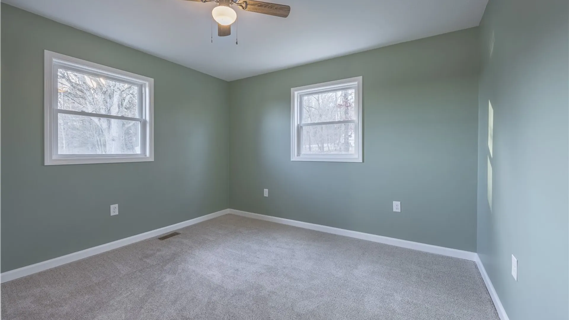 Property at 8 Cross Rd, Elmira, NY 14901 16