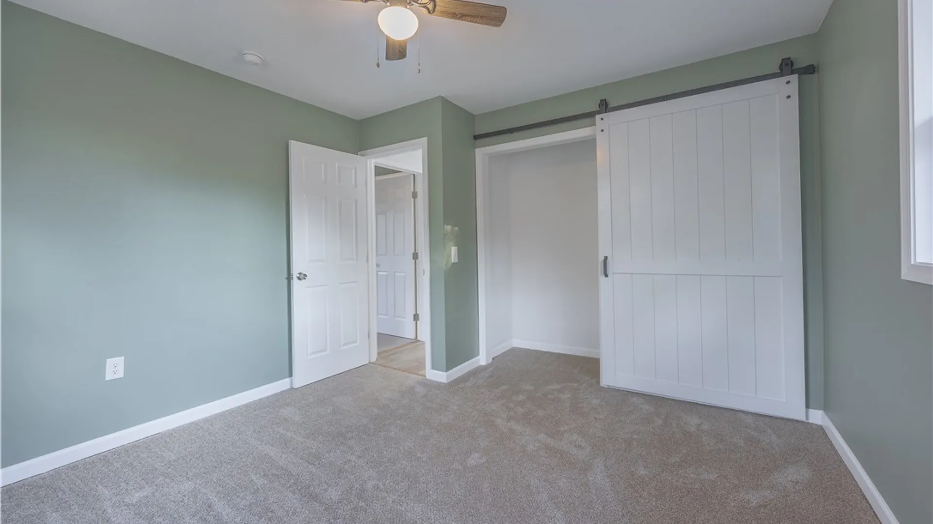 Property at 8 Cross Rd, Elmira, NY 14901 17